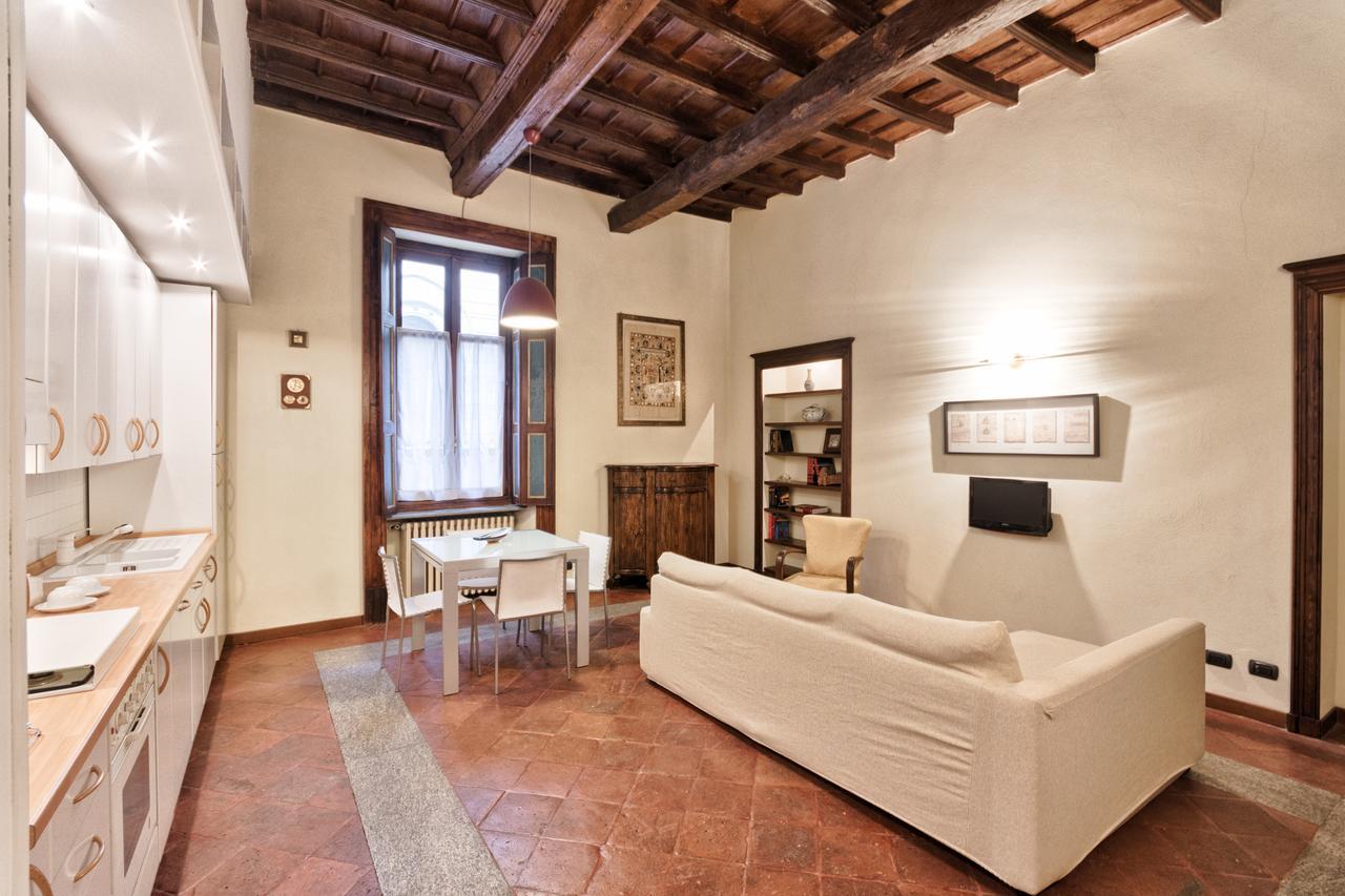 Palazzo Di Citta Elegant Apartment Turin Exterior foto